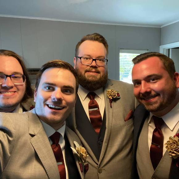 Meet your Posher, Beth - Picture 1 of 1